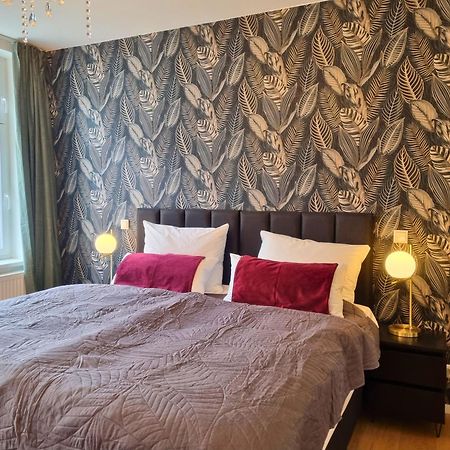 Maremar - Style-Loft Am Ferberturm - 2 Schlafzimmer - Luxus Boxspringbett - Arbeitsplaetze - Highspeed Wlan Гера Экстерьер фото