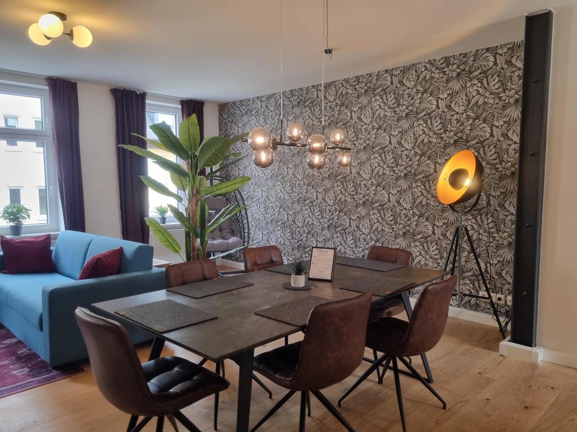 Maremar - Style-Loft Am Ferberturm - 2 Schlafzimmer - Luxus Boxspringbett - Arbeitsplaetze - Highspeed Wlan Гера Экстерьер фото