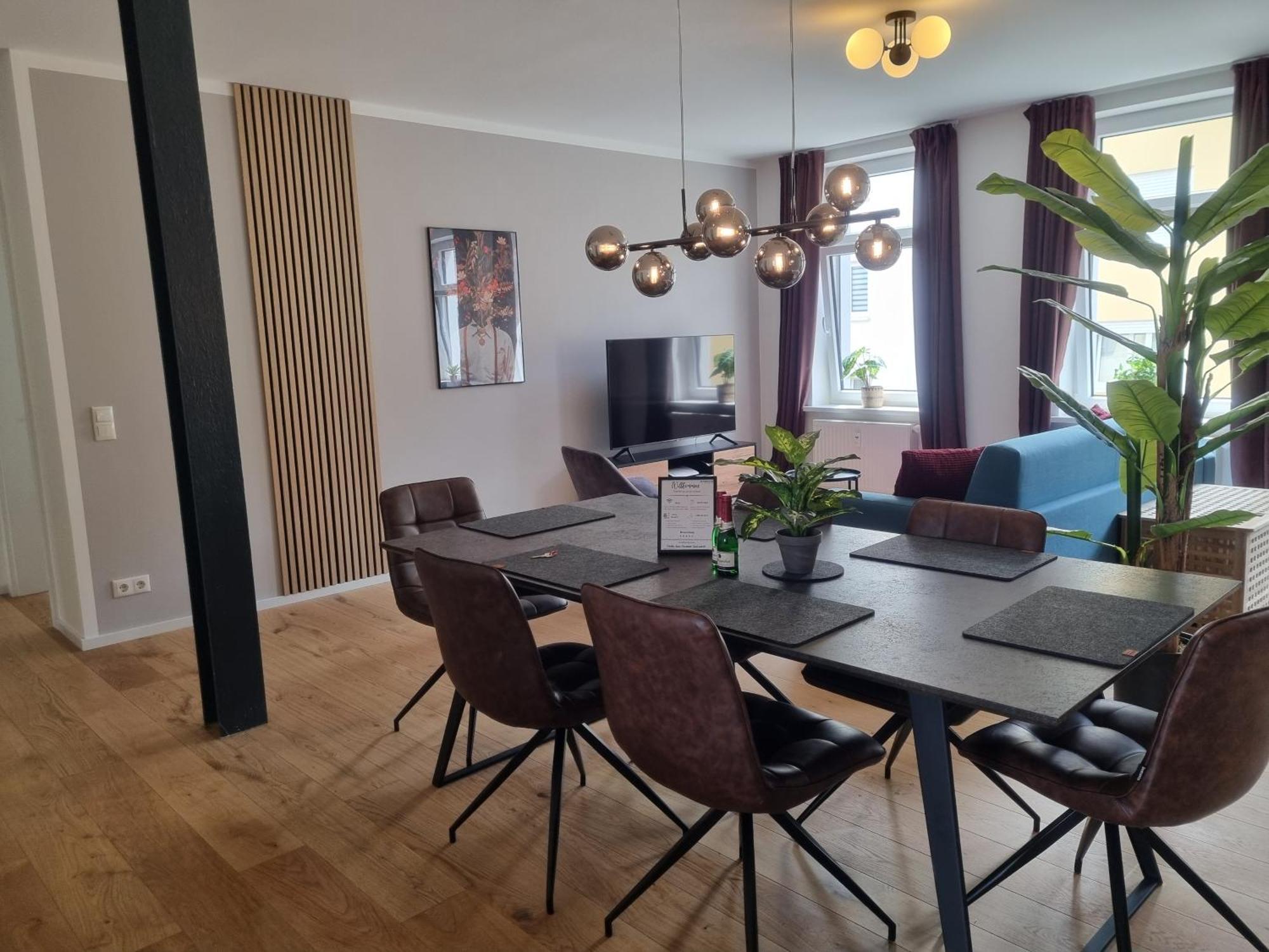 Maremar - Style-Loft Am Ferberturm - 2 Schlafzimmer - Luxus Boxspringbett - Arbeitsplaetze - Highspeed Wlan Гера Экстерьер фото